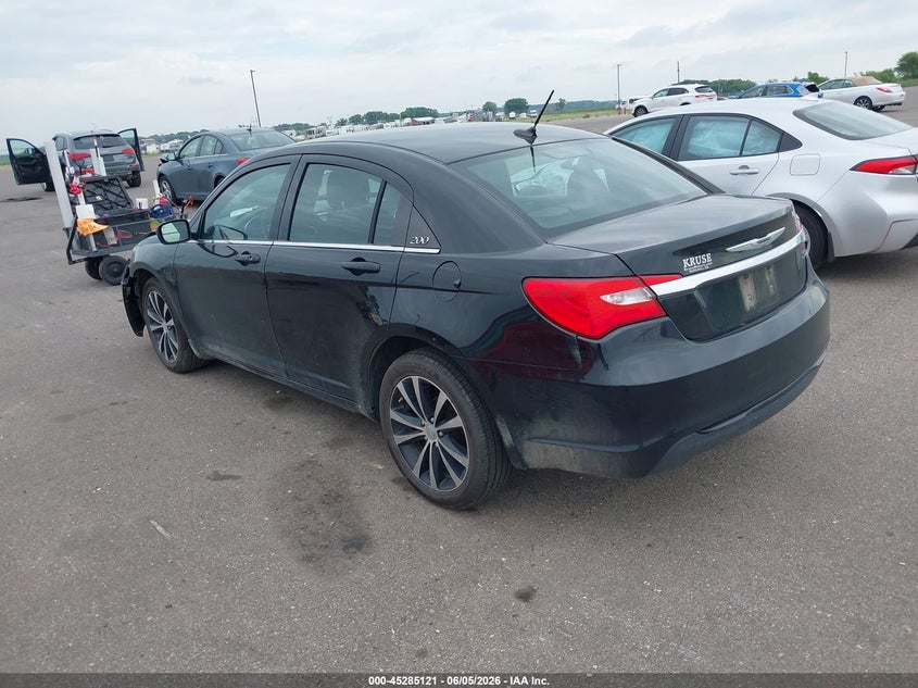 2013 Chrysler 200 VIN 1C3CCBBB3DN594823 IAAI salvage auction — FRONT END, Salvage Title, sold $300 on 2026-07-27 (photo 3)