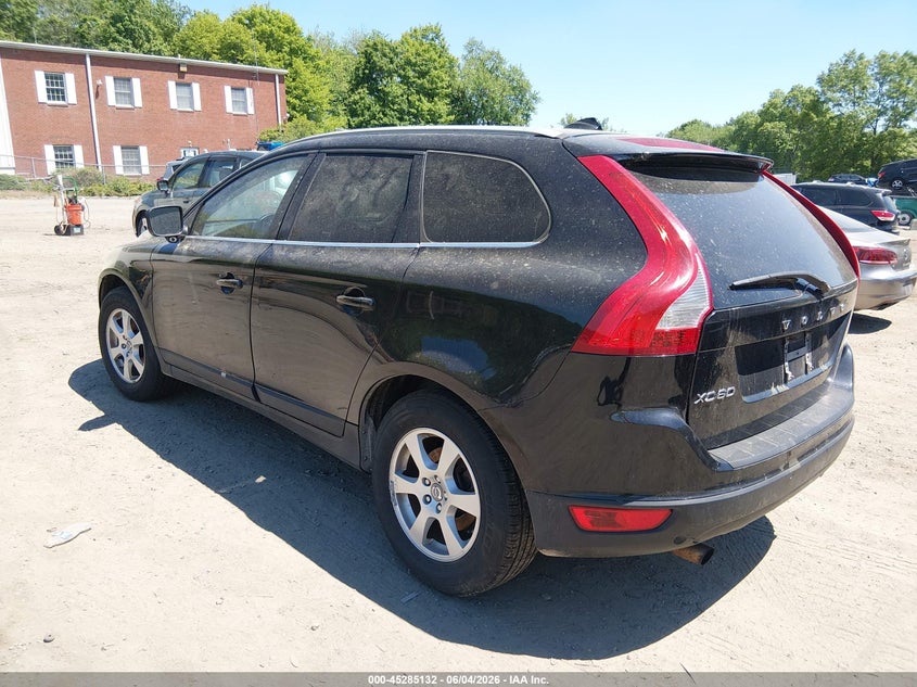 2011 Volvo Xc60 VIN YV4940DZ9B2190874 IAAI salvage auction — FRESH WATER, Clear (Massachusetts), sold $100 on 2026-07-14 (photo 3)