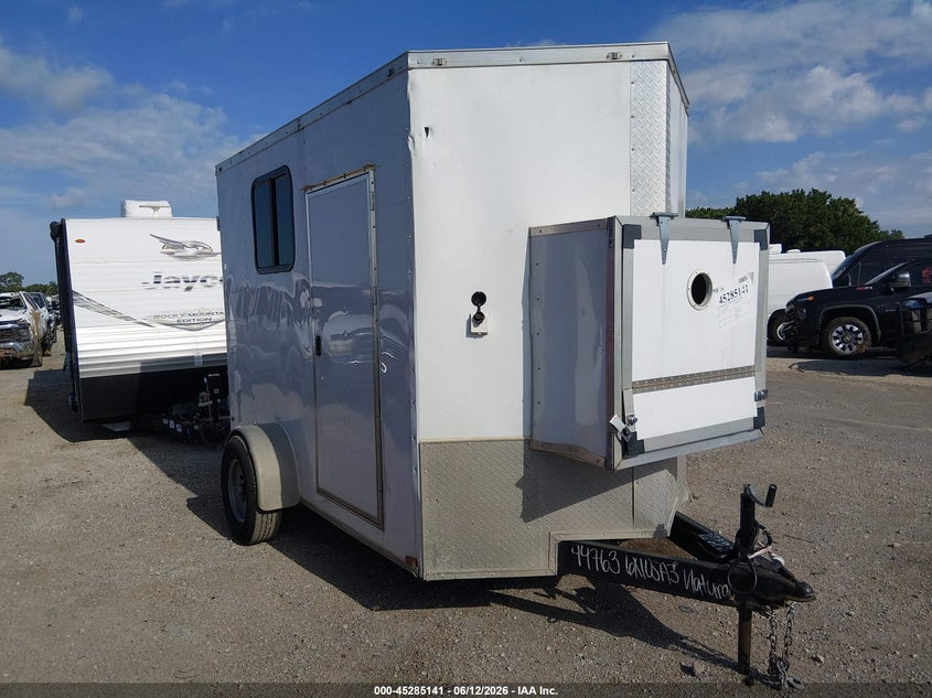 2023 Quality 10' cargo enclosed VIN 50ZBE1010PP044763 IAAI salvage auction — SIDE, Salvage (Texas), sold $600 on 2026-07-29 (photo 1)