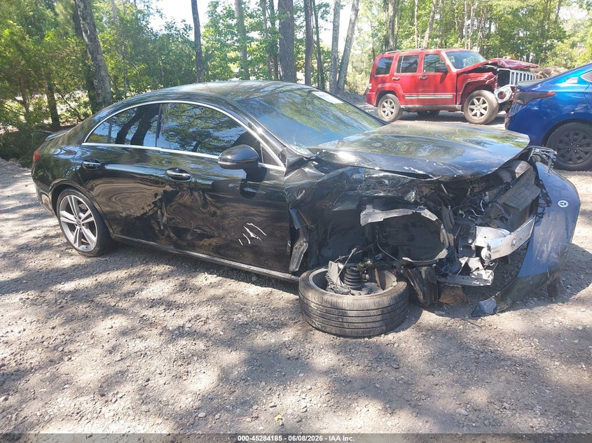 2022 Mercedes-benz VIN W1K5J4HB0NN290448 IAAI salvage auction — FRONT END, Salvage Title, sold $2,000 on 2026-07-21 (photo 1)