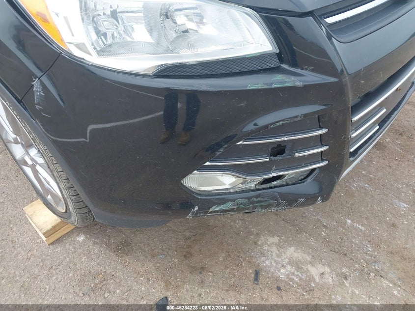 2014 Ford Escape VIN 1FMCU9G95EUD09145 IAAI salvage auction — RIGHT FRONT, Salvage Title, sold $1,100 on 2026-07-10 (photo 6)
