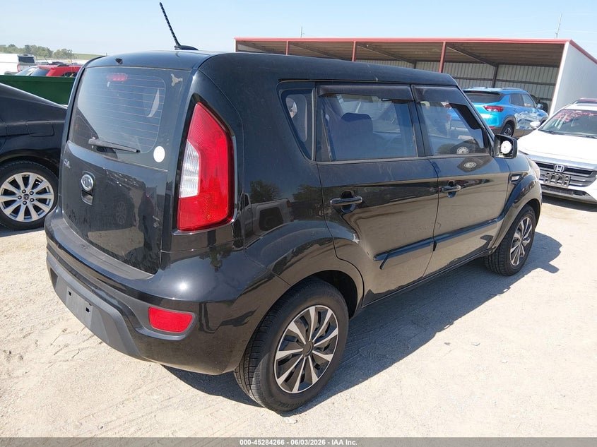 2012 Kia Soul VIN KNDJT2A57C7744529 IAAI salvage auction — NORMAL WEAR, Certificate Of Title (Nebraska), sold $950 on 2026-07-23 (photo 4)