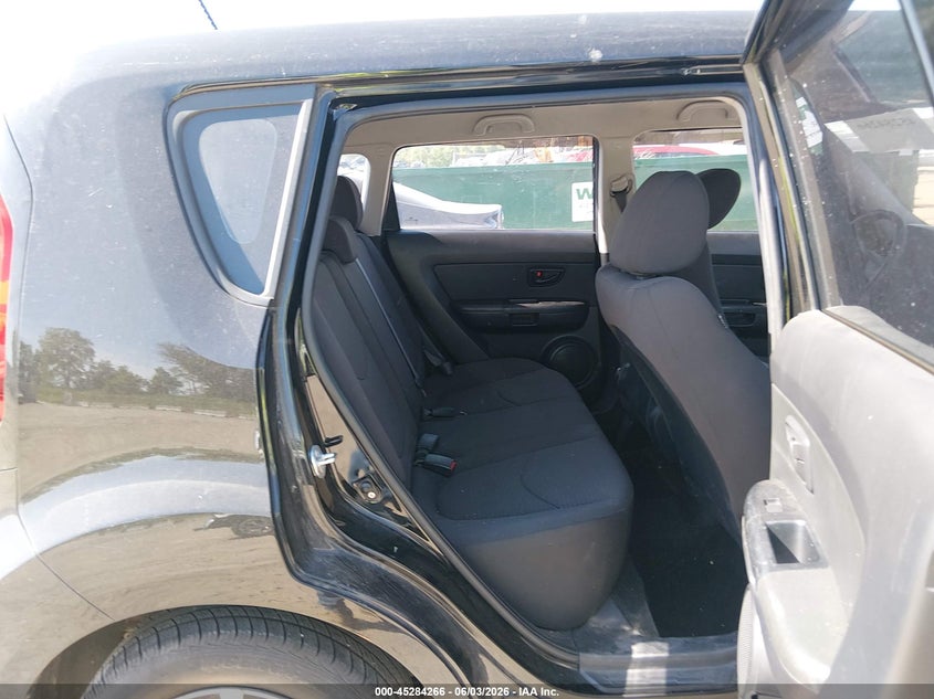 2012 Kia Soul VIN KNDJT2A57C7744529 IAAI salvage auction — NORMAL WEAR, Certificate Of Title (Nebraska), sold $950 on 2026-07-23 (photo 8)