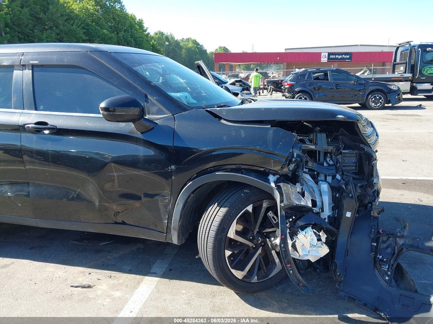 2022 Mitsubishi Outlander VIN JA4J3UA85NZ031961 IAAI salvage auction — FRONT END, Salvage Title, sold $4,350 on 2026-07-30 (photo 6)