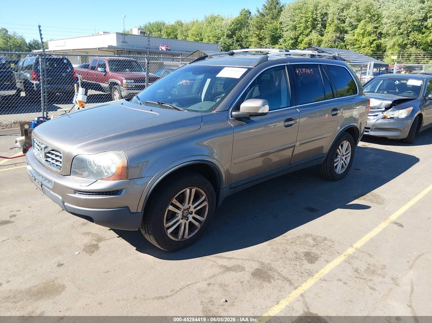 2011 Volvo Xc90 VIN YV4952CZ9B1604512 IAAI salvage auction — UNKNOWN, Salvage (Connecticut), sold $400 on 2026-07-23 (photo 2)