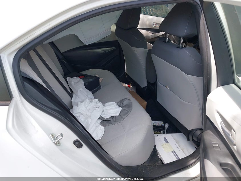 2020 Toyota Corolla VIN 5YFEPRAE6LP105555 IAAI salvage auction — SIDE, Salvage Title, sold $2,850 on 2026-07-16 (photo 8)