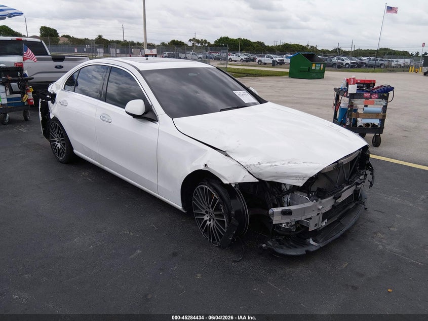 2022 Mercedes-benz C-klasse VIN W1KAF4GB2NR061022 IAAI salvage auction — SIDE, Salvage Title, sold $10,700 on 2026-08-02 (photo 6)