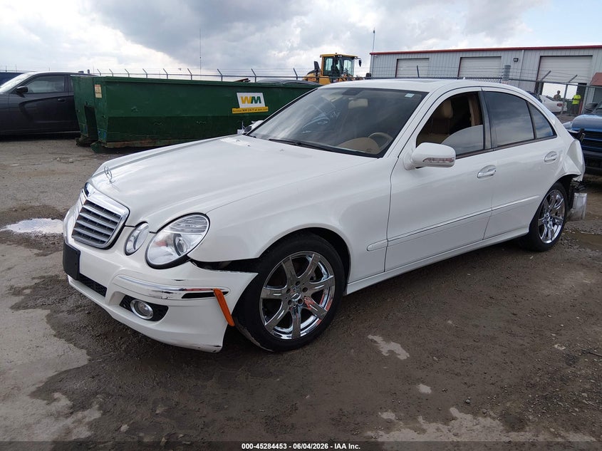 2007 Mercedes-benz E-klasse VIN WDBUF56X67A990947 IAAI salvage auction — REAR END, Salvage (Kansas), sold $600 on 2026-08-14 (photo 2)