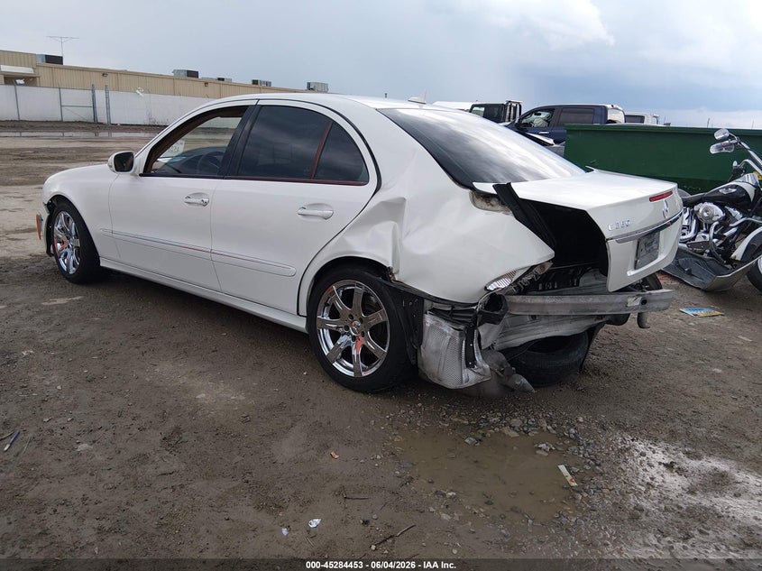 2007 Mercedes-benz E-klasse VIN WDBUF56X67A990947 IAAI salvage auction — REAR END, Salvage (Kansas), sold $600 on 2026-08-14 (photo 3)