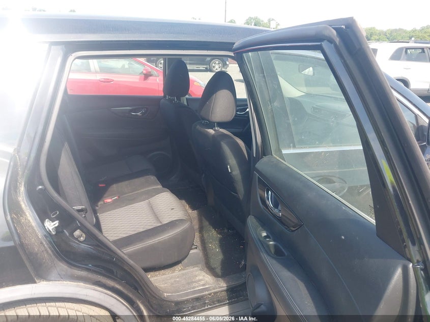 2017 Nissan Rogue VIN KNMAT2MV8HP603228 IAAI salvage auction — THEFT, Salvage Title, sold $1,300 on 2026-07-13 (photo 8)