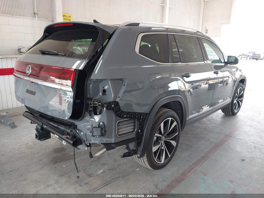 2026 Volkswagen Atlas VIN 1V2FN2CA6TC525710 IAAI salvage auction — LEFT SIDE, Salvage Title, sold $16,500 on 2026-07-30 (photo 4)