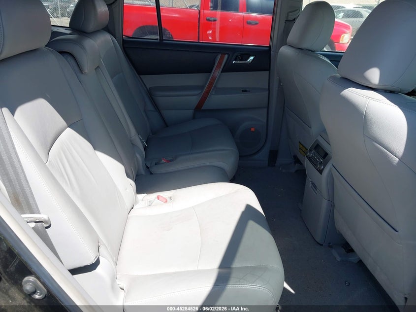 2008 Toyota Highlander VIN JTEES42A882012275 IAAI salvage auction — NORMAL WEAR, Clear (New Mexico), sold $2,600 on 2026-07-13 (photo 8)
