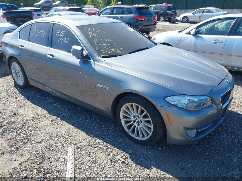 2013 BMW 5er VIN WBAFU7C50DDU67817 IAAI salvage auction — FRONT END, Salvage Title, sold $25 on 2026-07-21 (photo 1)