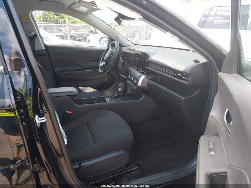 2025 Hyundai Kona VIN KM8HA3AB3SU272003 IAAI salvage auction — RIGHT SIDE, Salvage Title, sold $8,225 on 2026-07-14 (photo 5)