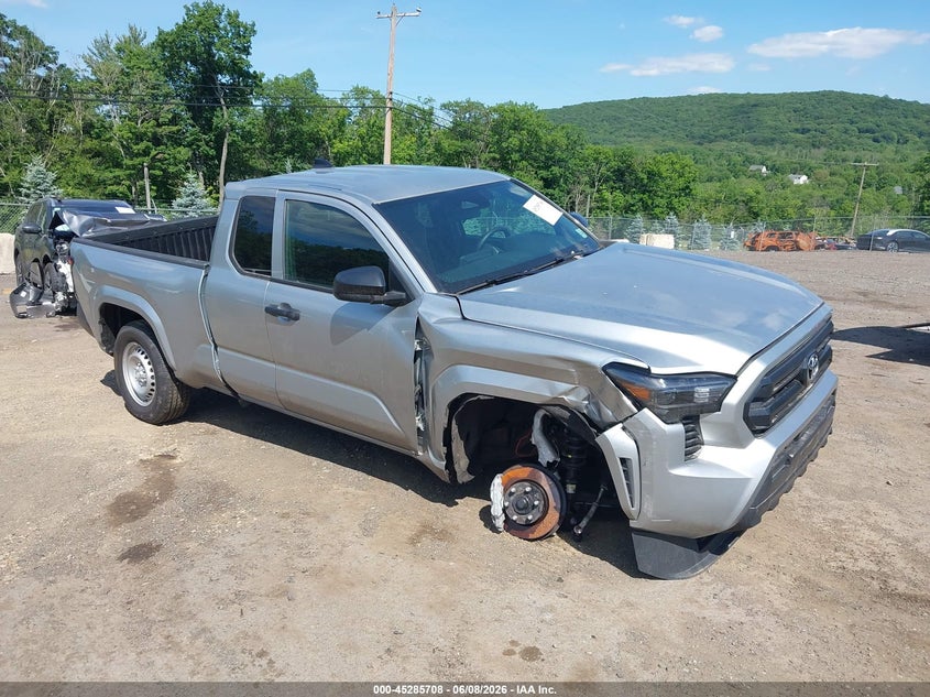 2025 Toyota Tacoma VIN 3TYJDAKN9ST022400 IAAI salvage auction — RIGHT FRONT, Salvage Title, sold $9,000 on 2026-07-24 (photo 1)