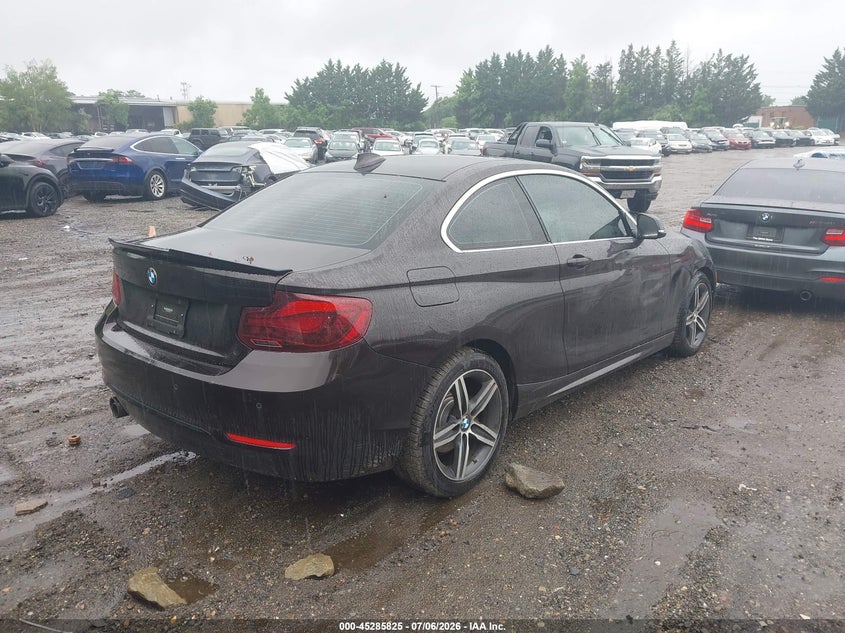 2017 BMW 2er VIN WBA2F9C39HV635893 IAAI salvage auction — FRAME DAMAGE, Salvage (Massachusetts), sold $3,400 on 2026-07-28 (photo 4)
