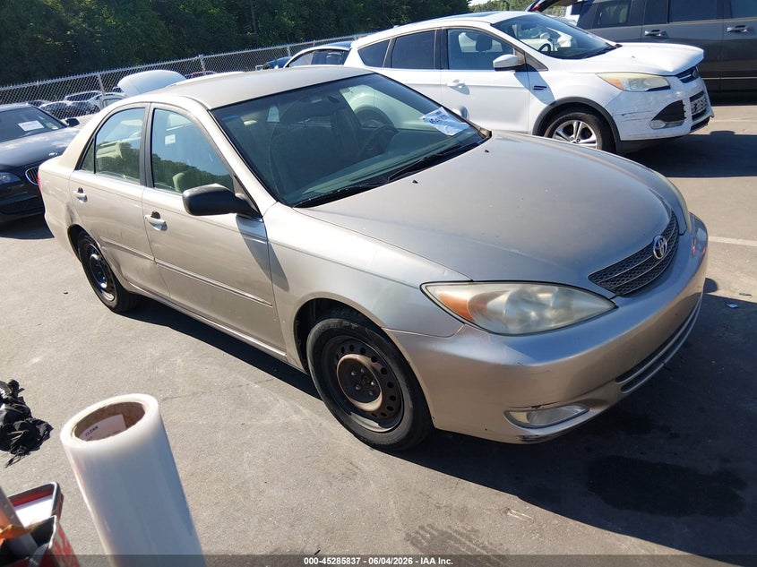 2004 Toyota Camry VIN JTDBE32K740278605 IAAI salvage auction — NORMAL WEAR, Clear (North Carolina), sold $125 on 2026-07-08 (photo 1)