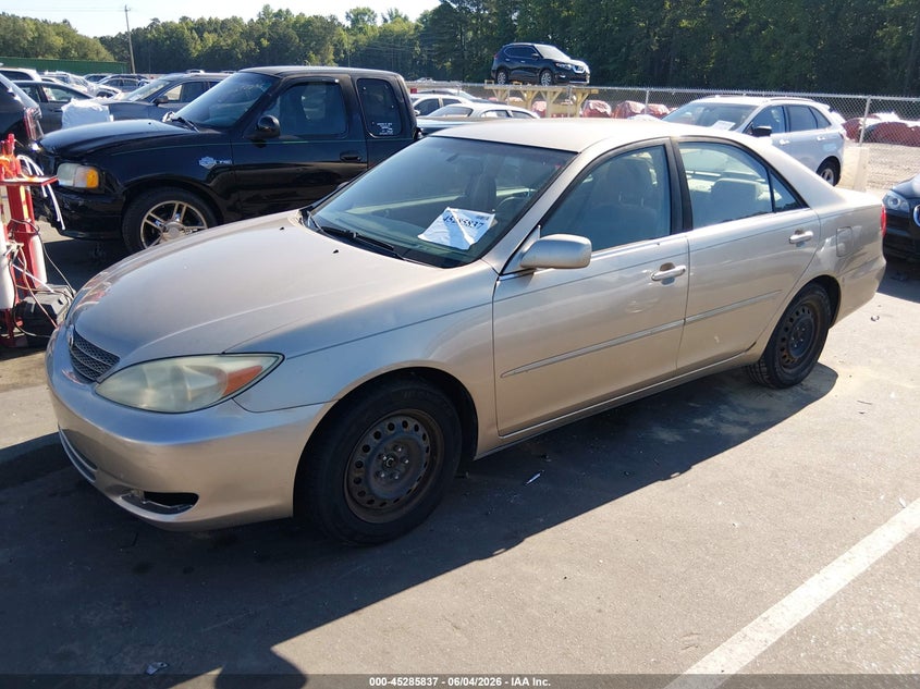 2004 Toyota Camry VIN JTDBE32K740278605 IAAI salvage auction — NORMAL WEAR, Clear (North Carolina), sold $125 on 2026-07-08 (photo 2)