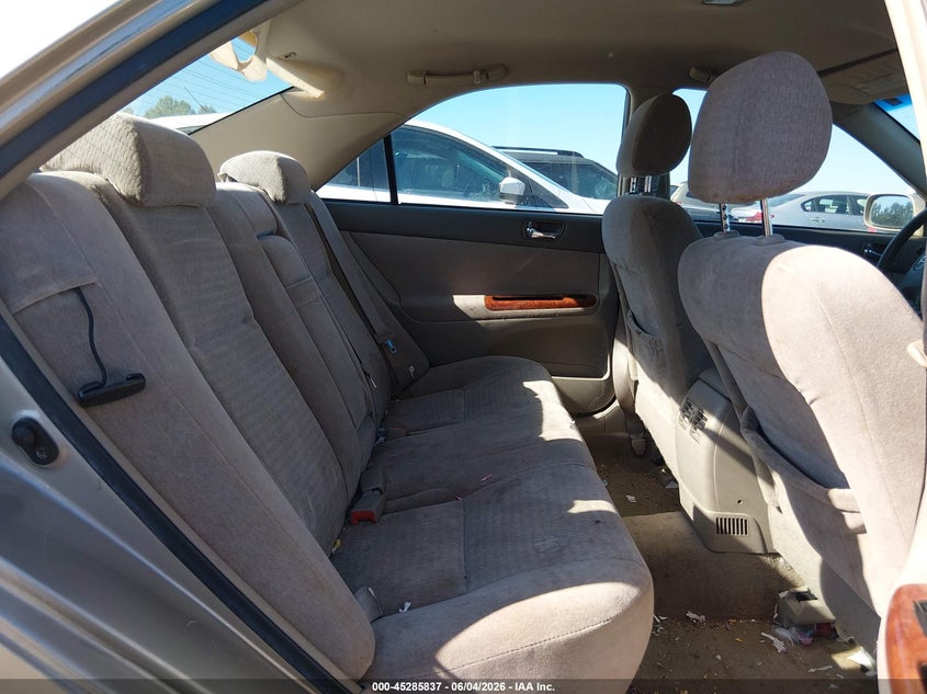 2004 Toyota Camry VIN JTDBE32K740278605 IAAI salvage auction — NORMAL WEAR, Clear (North Carolina), sold $125 on 2026-07-08 (photo 8)
