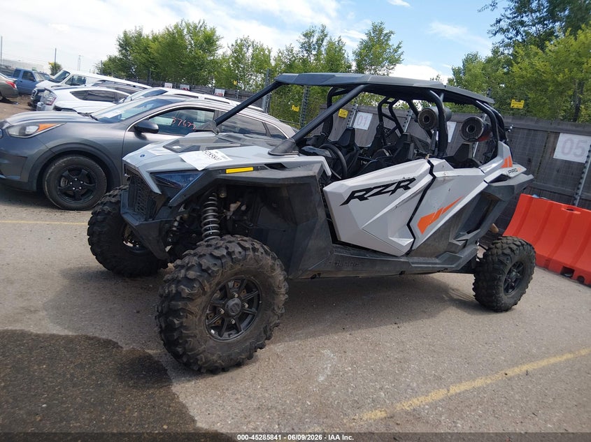2024 Polaris Rzr VIN 3NSR4E926RG064080 IAAI salvage auction — SIDE, Clear (Colorado), sold $9,500 on 2026-08-25 (photo 2)