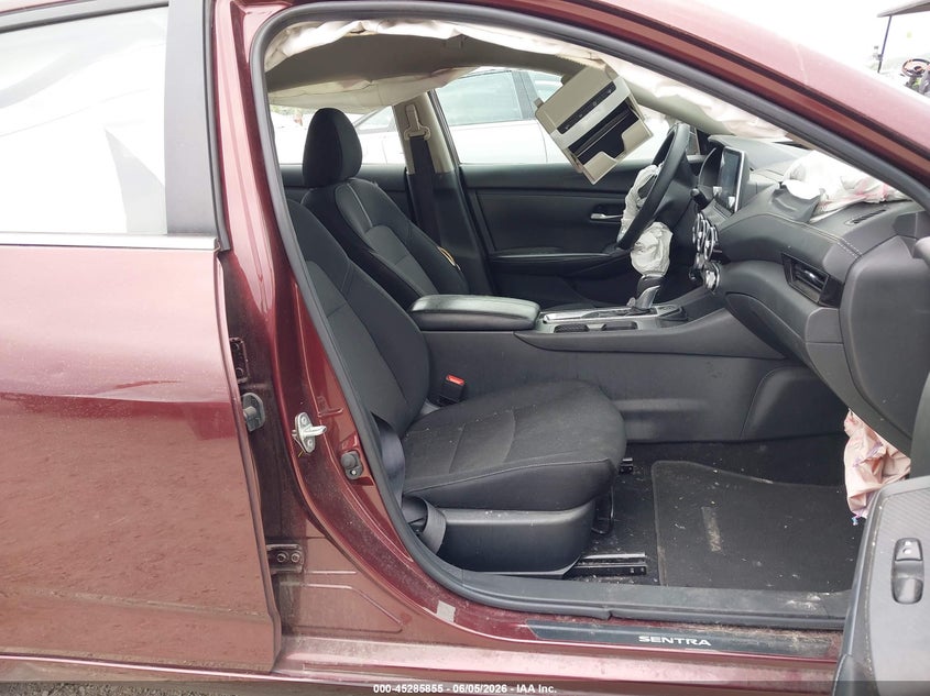 2025 Nissan Sentra VIN 3N1AB8CV6SY210988 IAAI salvage auction — RIGHT FRONT, Salvage (Illinois), sold $2,450 on 2026-07-09 (photo 5)
