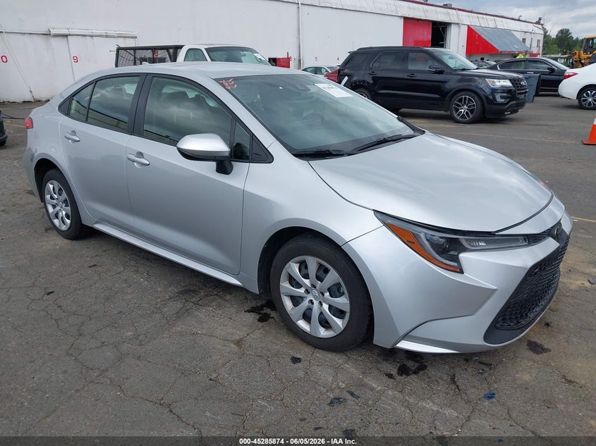 2022 Toyota Corolla VIN JTDEPMAE1NJ220977 IAAI salvage auction — LEFT FRONT, Salvage Title, sold $6,000 on 2026-07-16 (photo 1)
