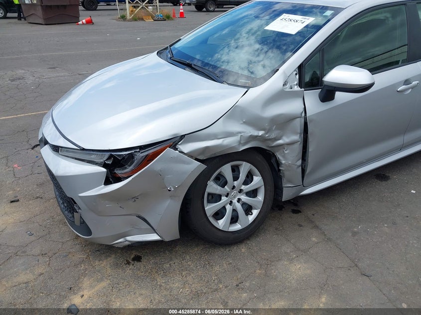 2022 Toyota Corolla VIN JTDEPMAE1NJ220977 IAAI salvage auction — LEFT FRONT, Salvage Title, sold $6,000 on 2026-07-16 (photo 6)