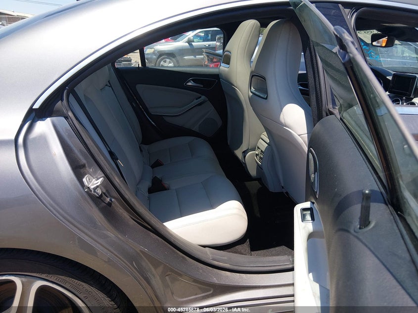 2014 Mercedes-benz Cla-klasse VIN WDDSJ4EB3EN054531 IAAI salvage auction — RIGHT SIDE, Salvage Title, sold $2,300 on 2026-07-23 (photo 8)