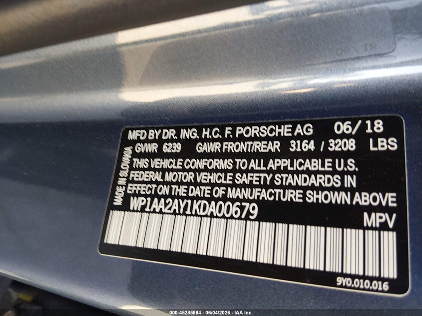 2019 Porsche Cayenne VIN WP1AA2AY1KDA00679 IAAI salvage auction — THEFT, Salvage Title, sold $14,100 on 2026-07-06 (photo 9)