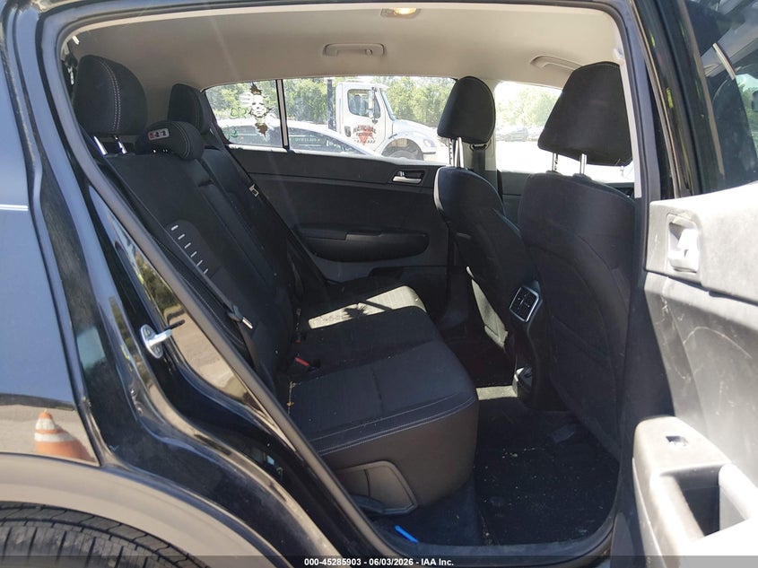 2020 Kia Sportage VIN KNDPMCAC2L7671906 IAAI salvage auction — REAR END, Salvage (New Jersey), sold $4,400 on 2026-07-31 (photo 8)