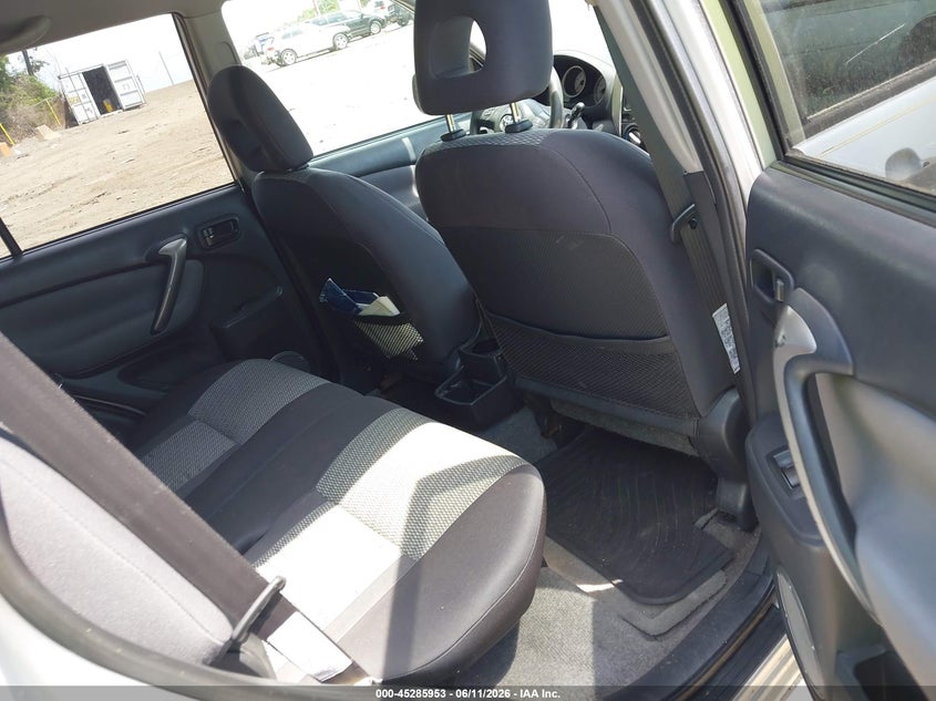 2004 Toyota Rav 4 VIN JTEHD20V340013146 IAAI salvage auction — ELECTRICAL, Clear (Massachusetts), sold $400 on 2026-07-14 (photo 8)