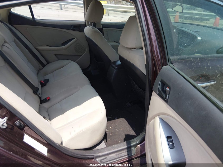 2014 Kia Optima VIN 5XXGM4A70EG316011 IAAI salvage auction — LEFT SIDE, Salvage Title, sold $550 on 2026-07-06 (photo 8)