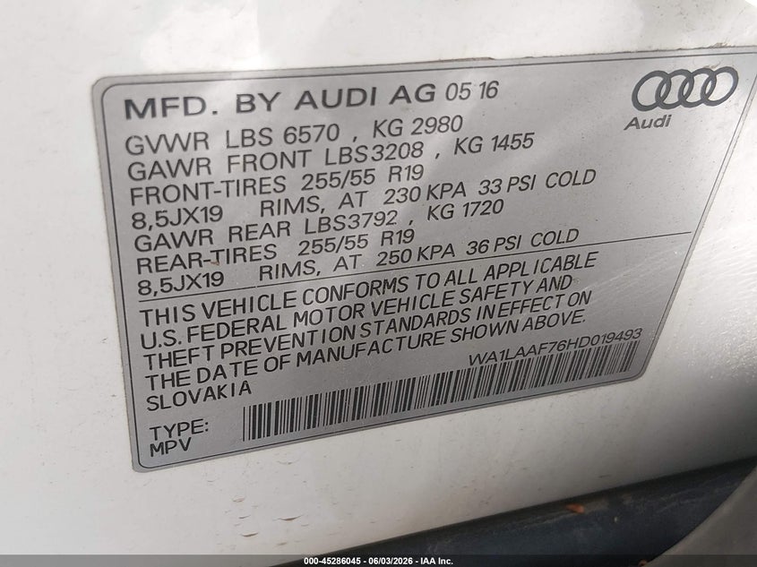2017 Audi Q7 VIN WA1LAAF76HD019493 IAAI salvage auction — ENGINE DAMAGE, Salvage Title, sold $3,500 on 2026-07-21 (photo 9)