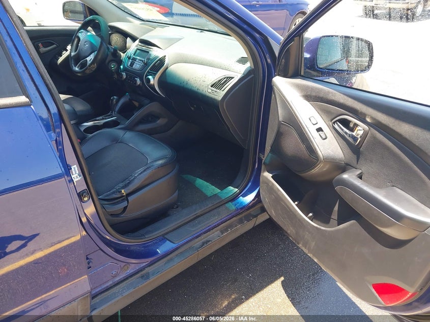 2011 Hyundai Tucson VIN KM8JU3AC5BU284803 IAAI salvage auction — LEFT FRONT, Repossession Paperwork (South Carolina), sold $1,175 on 2026-07-08 (photo 5)