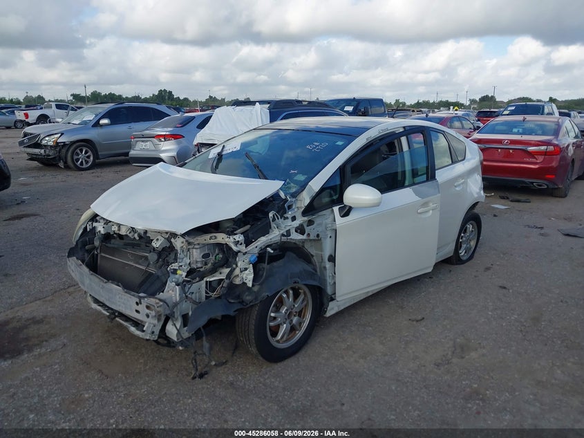 2010 Toyota Prius VIN JTDKN3DU2A0121798 IAAI salvage auction — FRONT & REAR, Salvage (Texas), sold $650 on 2026-07-15 (photo 6)