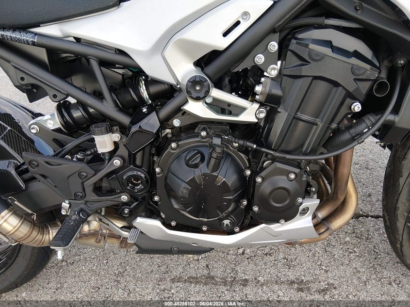 2025 Kawasaki Zr VIN ML5ZRDS10SDA04164 IAAI salvage auction — FRONT END, Salvage (Kansas), sold $2,050 on 2026-07-28 (photo 8)