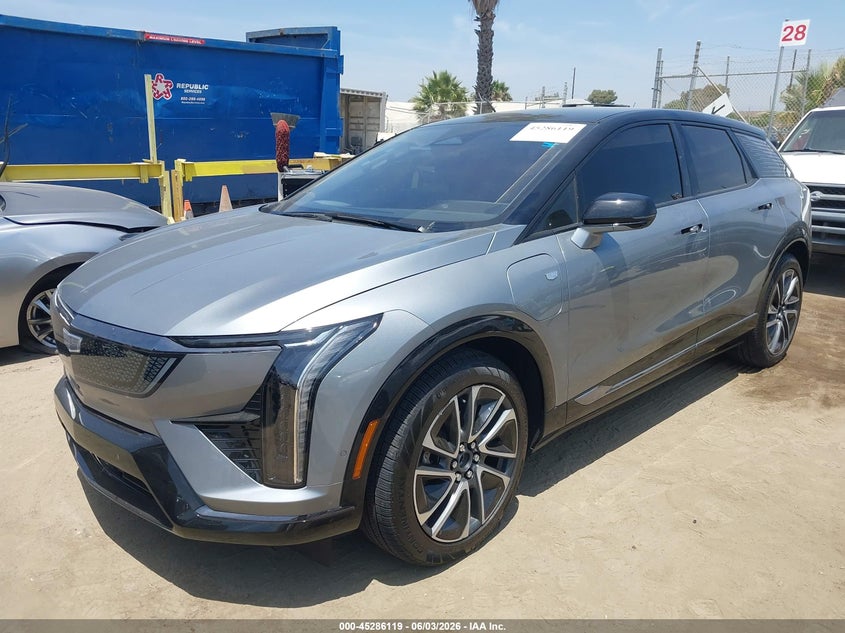 2026 Cadillac Optiq VIN 3GYK3EM50TS138177 IAAI salvage auction — RIGHT SIDE, Salvage (California), sold $8,800 on 2026-07-30 (photo 2)