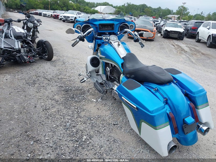 2013 Harley-davidson Road king VIN 1HD1FBM1XDB693492 IAAI salvage auction — FRONT END, Salvage (Illinois), sold $3,350 on 2026-07-08 (photo 3)