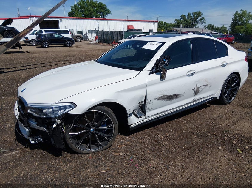 2018 BMW 5er VIN WBAJB9C52JB036818 IAAI salvage auction — SIDE, Salvage Title, sold $9,400 on 2026-07-09 (photo 2)