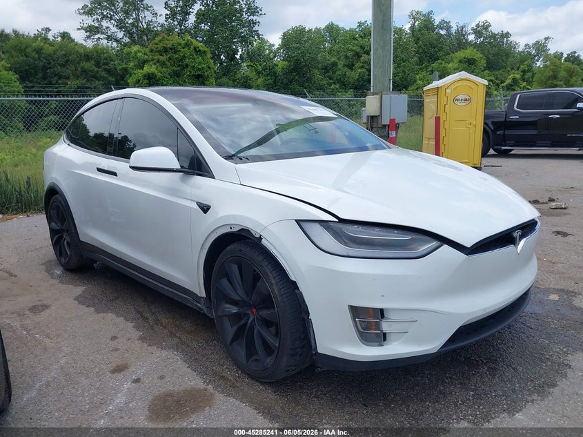 2017 Tesla Model x VIN 5YJXCBE29HF049531 IAAI salvage auction — LEFT & RIGHT, Salvage (Louisiana), sold $7,100 on 2026-07-28 (photo 1)