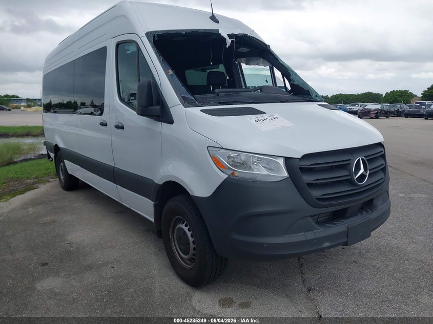 2026 Mercedes-benz Sprinter VIN W1Z4KGHYXTT602297 IAAI salvage auction — ALL OVER, Clear (Florida), sold $36,600 on 2026-07-15 (photo 1)