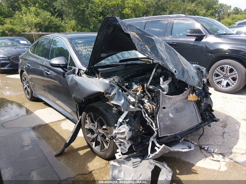 2024 Hyundai Sonata VIN KMHL64JAXRA411578 IAAI salvage auction — FRONT END, Salvage Title, sold $2,500 on 2026-07-13 (photo 1)