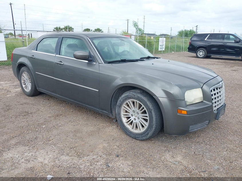 2008 Chrysler 300 VIN 2C3LA43R58H283258 IAAI salvage auction — NORMAL WEAR, Original (Texas), sold $725 on 2026-07-06 (photo 1)