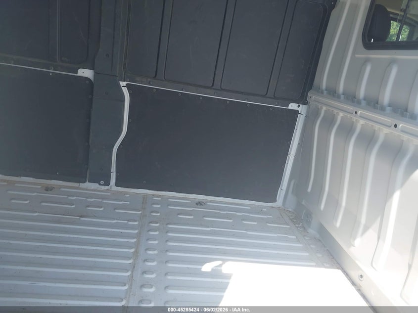 2026 Ram Promaster city VIN 3C6LRVDG4TE180318 IAAI salvage auction — NORMAL WEAR, Salvage Title, sold $22,500 on 2026-07-09 (photo 8)