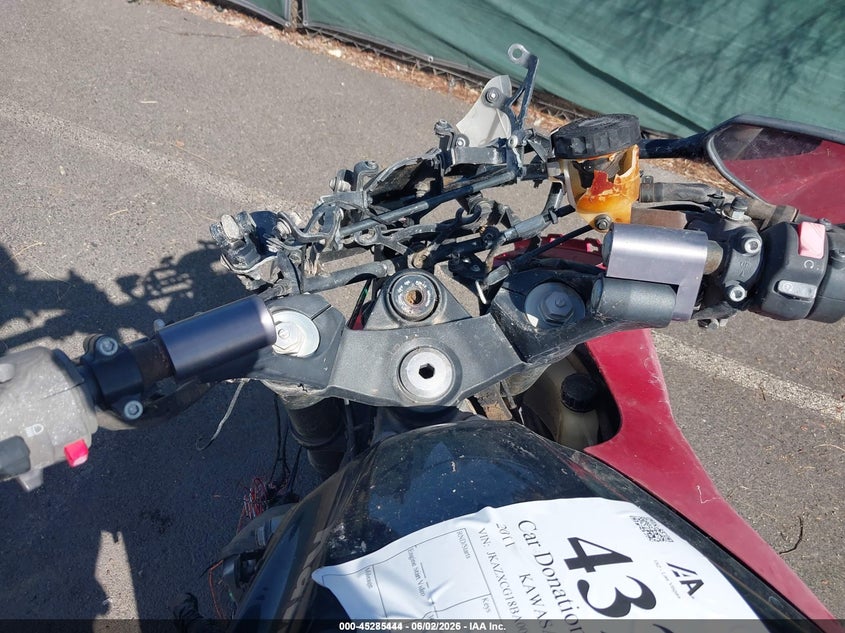 2011 Kawasaki Zx1000 VIN JKAZXCG18BA004128 IAAI salvage auction — FRONT & REAR, Salvage (Idaho), sold $650 on 2026-07-17 (photo 7)