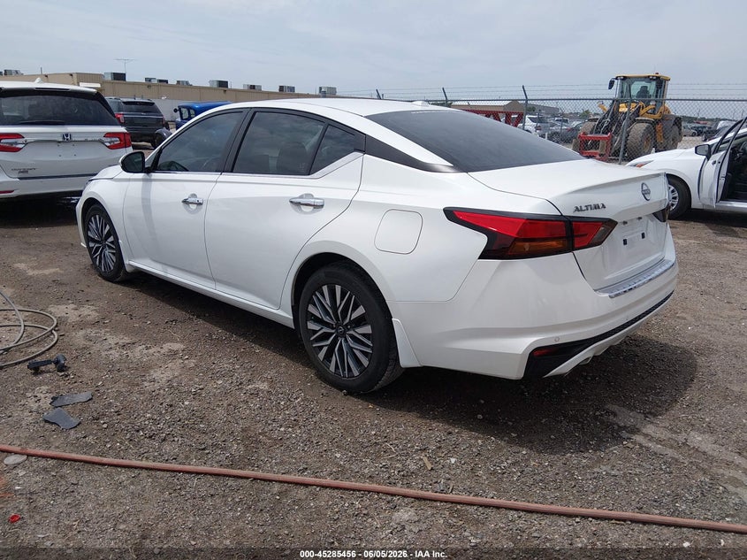 2023 Nissan Altima VIN 1N4BL4DVXPN328008 IAAI salvage auction — HAIL, Salvage (Kansas), sold $11,050 on 2026-08-21 (photo 3)