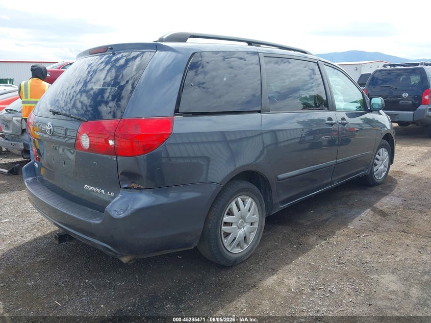 2007 Toyota Sienna VIN 5TDZK23CX7S018077 IAAI salvage auction — NORMAL WEAR, Clear (Idaho), sold $300 on 2026-07-28 (photo 4)