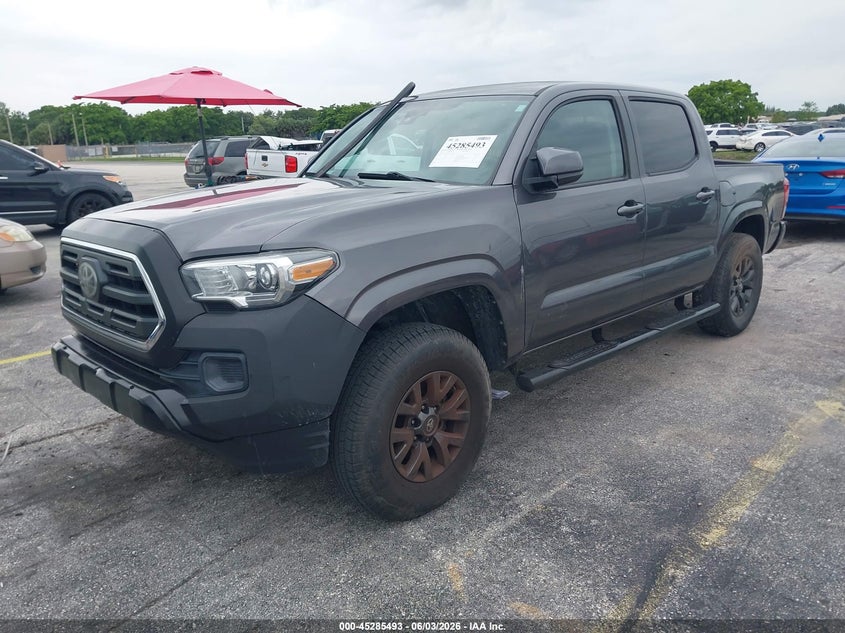 2019 Toyota Tacoma VIN 5TFAX5GN7KX156514 IAAI salvage auction — SIDE, Salvage Title, sold $5,900 on 2026-07-23 (photo 2)