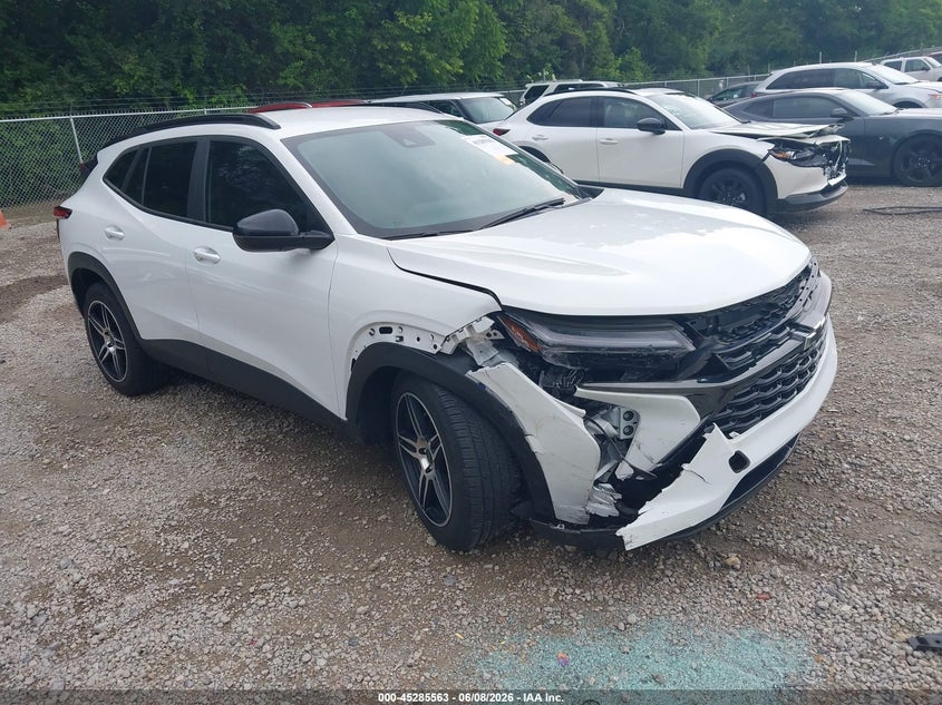 2024 Chevrolet Trax VIN KL77LJE27RC079827 IAAI salvage auction — FRONT END, Salvage Title, sold $8,100 on 2026-07-26 (photo 1)