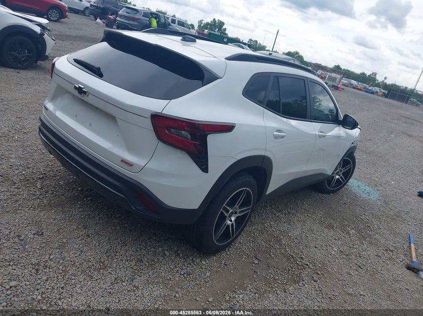 2024 Chevrolet Trax VIN KL77LJE27RC079827 IAAI salvage auction — FRONT END, Salvage Title, sold $8,100 on 2026-07-26 (photo 4)